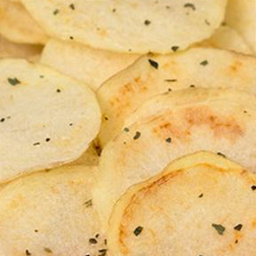 Aipim Chips Cebola e Salsa 100g – Crocância Irresistível com Sabor de Cebola e Salsa!