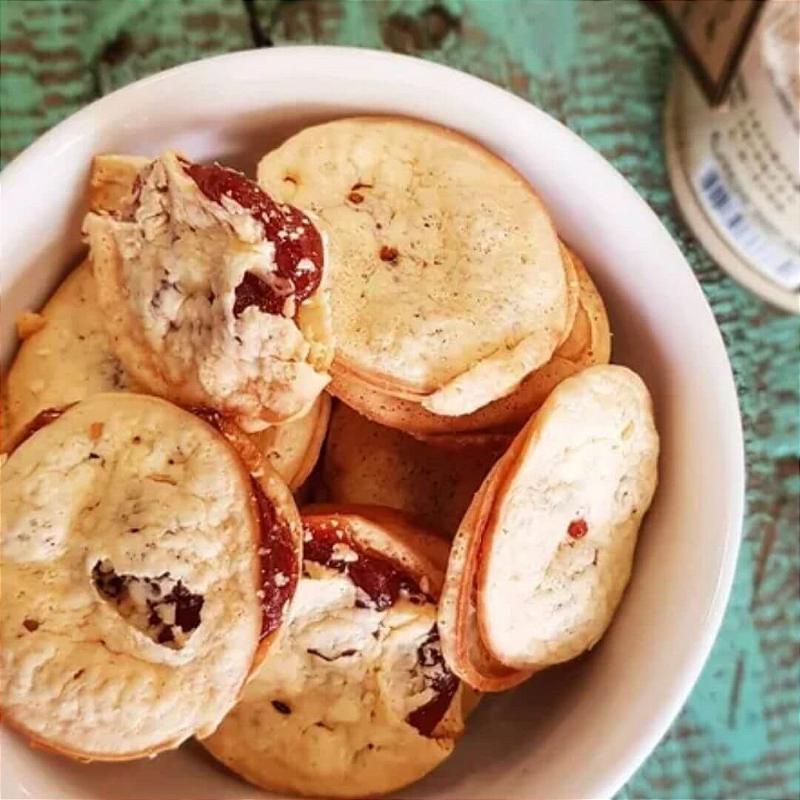 Crostini de Provolone com Goiabada 100g