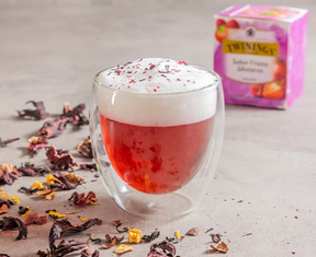 Chá Frutas Silvestres 20g - Twinings | Uma Explosão de Sabores Naturais em Cada Xícara!