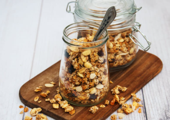 Granola com Melado 100g – O Lanche Perfeito para Energia e Sabor no Seu Dia!